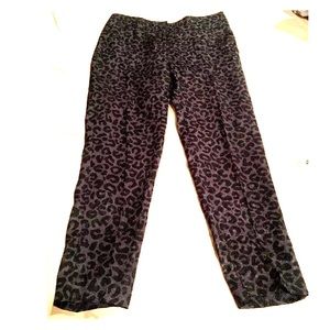SOLD ON ANOTHER SITE Ann Taylor 00 Petite Pants